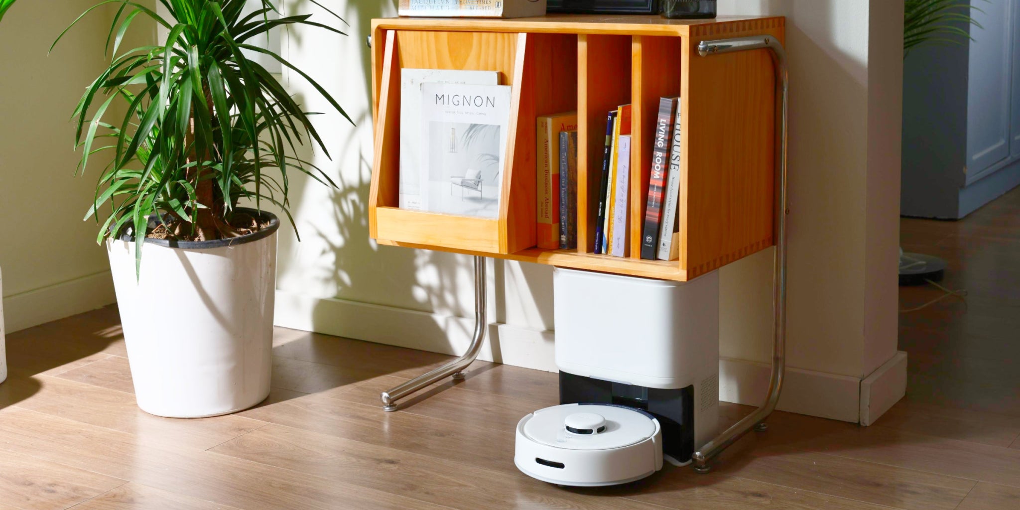 Smart Living with Robot Vacuum: SwitchBot K10+ | Small Yet Powerful. - SwitchBot UK